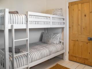 Coastal Cottage - Norwich - 8