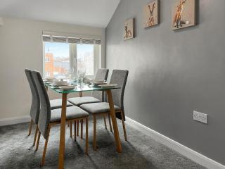 Regent House - Scarborough - 6