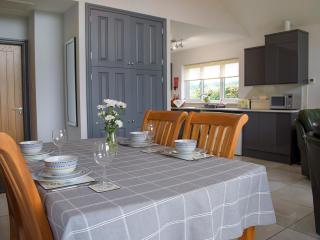 Bumble Lodge - Llynclys - 5