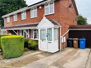 Luxe 2 Bedroom House Derby City - Derby - 8