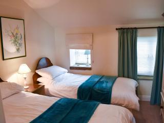 High Dalton Hall Cottage - Newsham - 4