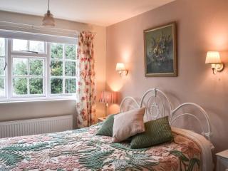 Coopers Cottage - Louth - 3
