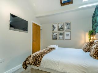 Station View - Pickering - 5