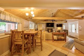 Home with Outdoor Entertainment Area in Ashland! - Ashland - 4