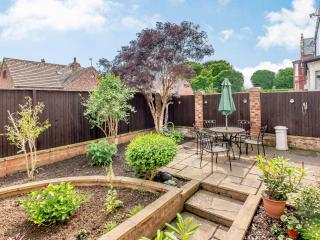 Queen Bs - Bridlington - 1