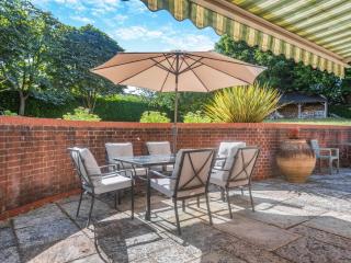 Orchard Cottage - - 9