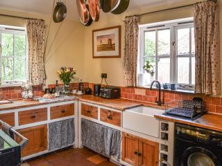 Bradcar Farm Cottage - Snetterton - 6