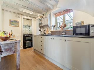 Vine Cottage - Ukc4237 - Great Snoring - 6