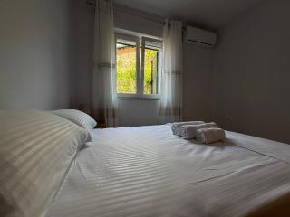 Emiri Center Apartment - Tirana - 9