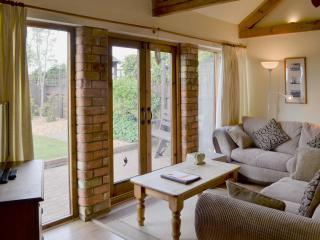 Sunflower Holiday Cottage - Alford - 7