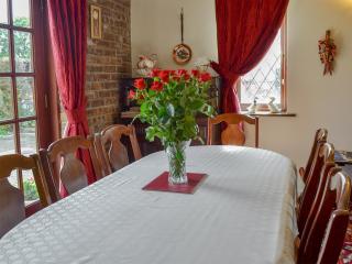 The Bungalow - Gristhorpe - 7