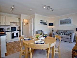 Top Deck 6 - Linden Court - Brixham - 8