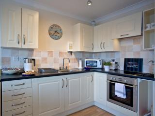Top Deck 6 - Linden Court - Brixham - 1