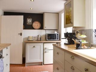 Cenwulf Cottage - 6