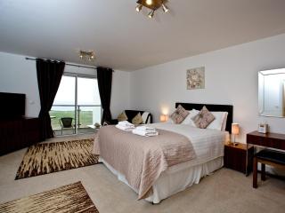 Fistral View At Bredon Court - 6