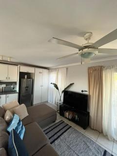 Gorgeous Self Catering Cottage off Umhlanga Rocks - 1