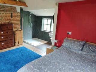 Burnt House Cottage - Barking - 6