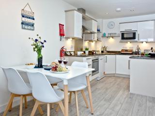 Fistral Escape - Crantock - 3