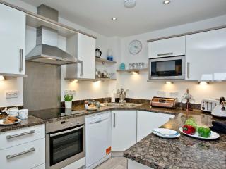 Fistral Escape - Crantock - 2