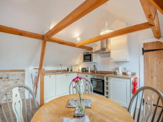 The Hay Barn - Ukc4135 - Arlingham - 6