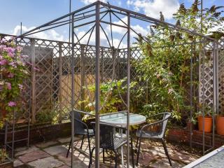The Pink House - Coelbren - 2