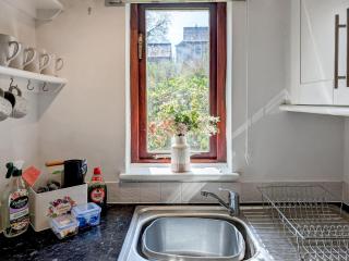 Curiosity Cottage - Eyam - 6