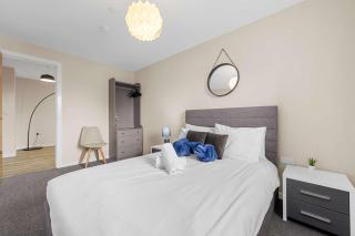 2 bed free parking Mcr apartment by City SuperHost - Manchester - 4