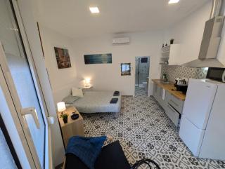 Binterior-121 - Sant Adrià de Besòs - 1