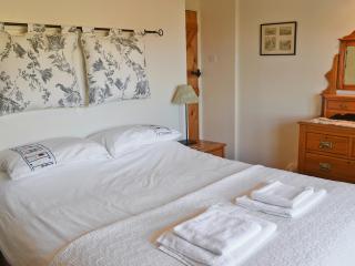 Rowan Cottage - Craster - 2