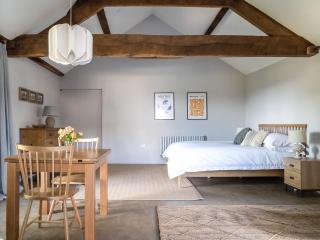 Blackrock Barn - Clifford - 8