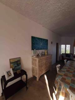Beachfront Escape in Authentic Mauritian Paradise - Blue Bay - 3