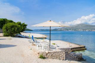 Seaside luxury villa with a swimming pool Okrug Gornji, Ciovo - 24340 - Trogir - 7