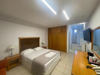 Danae Hotel - Egina - 8