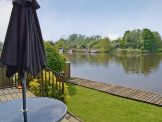 Herons View - 28279 - Brundall - 1
