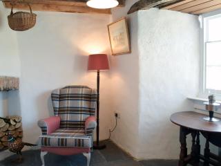 Gamekeepers Cottage - Newchapel - 6