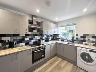 Woodland View - St Leonards - 2