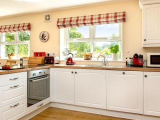 Blackberry Cottage - North Hill - 6