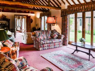 Lodge Farm Barn - South Walsham - 1