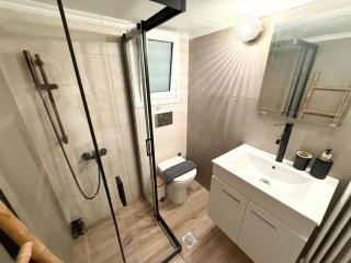 Gyzi Comfort Apartment - Athen - 4
