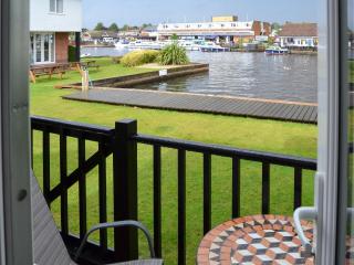 Nightingale - Wroxham - 2