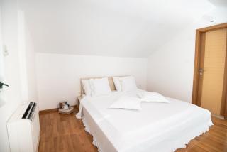 Sunny apartment - by the sea - Sutivan - 6
