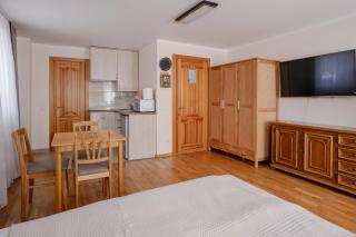 Freda Self Check-in - 9