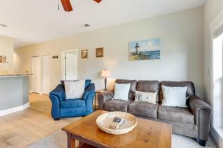 about 6 Mi to Ocean with Pool and Golf Myrtle Beach Condo - Myrtle Beach - 6