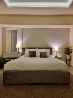 Elysium Comfort Living 1BR Apartment - 1