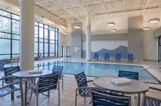 DoubleTree by Hilton West Edmonton - Edmonton - 7