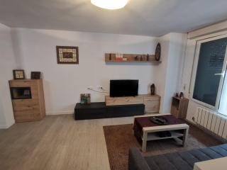 Apartamento castro urdiales con garaje y piscina ,cerca playa - Castro-Urdiales - 0