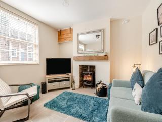 Cherry Blossom Cottage - Etton - 7