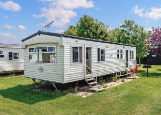 Riverside Caravan Holiday Park - Bognor Regis - 6