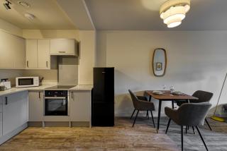 Renaissance 3 - 1 Bedroom Apartment in Southport - Southport - 5