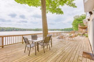 Dock and Views Scenic Lakefront Escape in Harrison - Harrison - 0